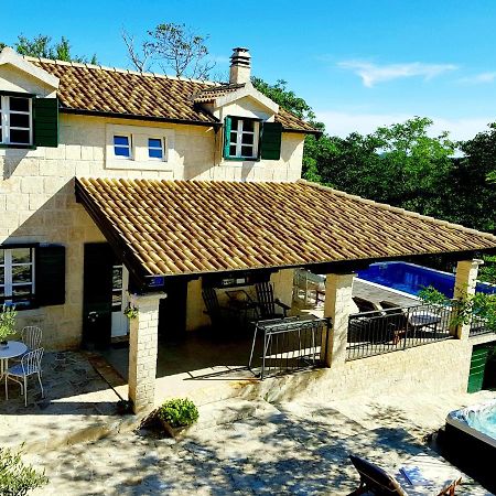 Villa Dvori Dida Mile 斯维蒂佩塔 外观 照片