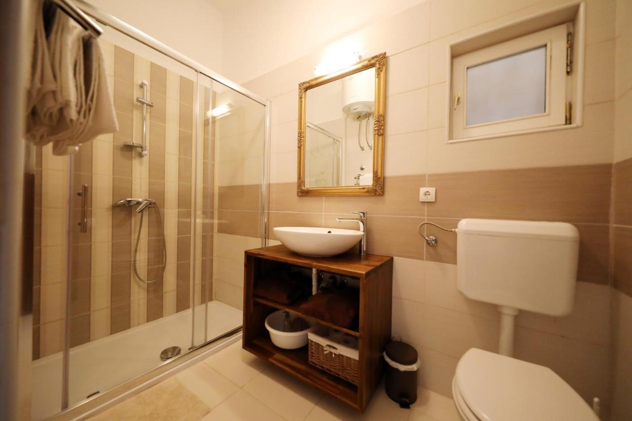 Villa Dvori Dida Mile 斯维蒂佩塔 外观 照片