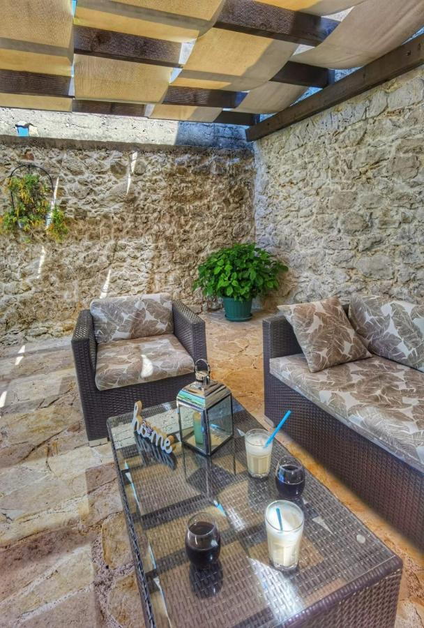 Villa Dvori Dida Mile 斯维蒂佩塔 外观 照片