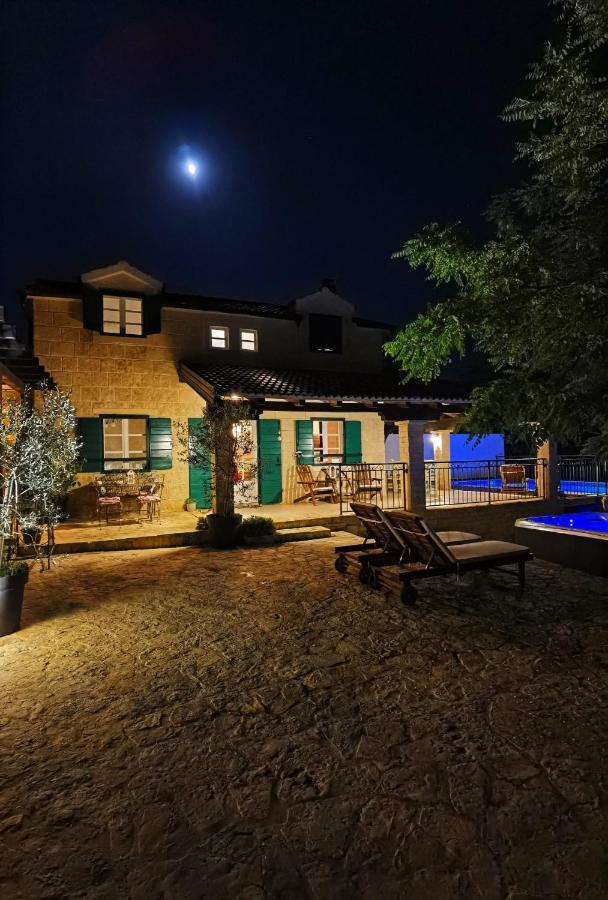 Villa Dvori Dida Mile 斯维蒂佩塔 外观 照片